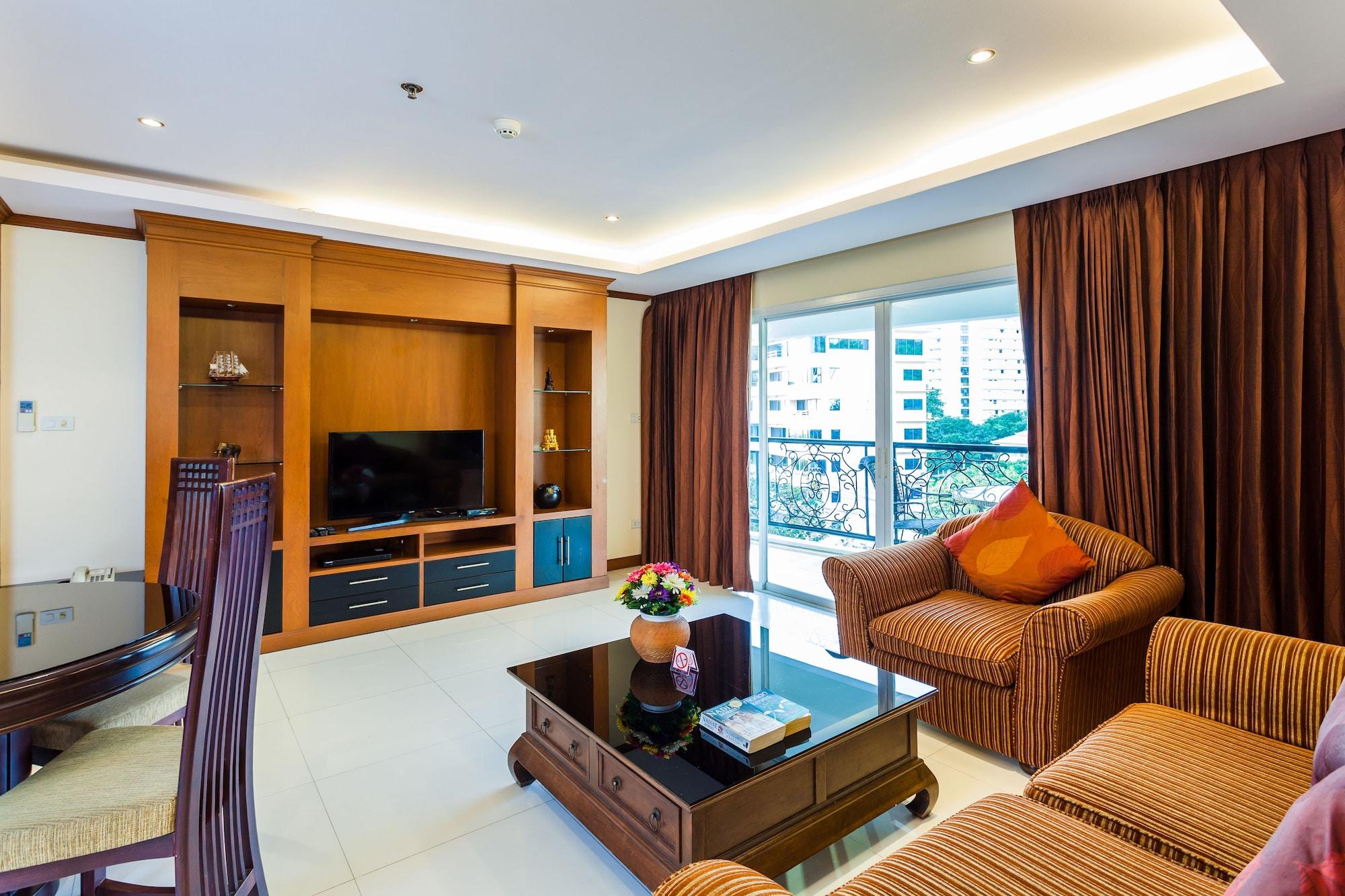 Tara Court Hotel Pattaya Ngoại thất bức ảnh