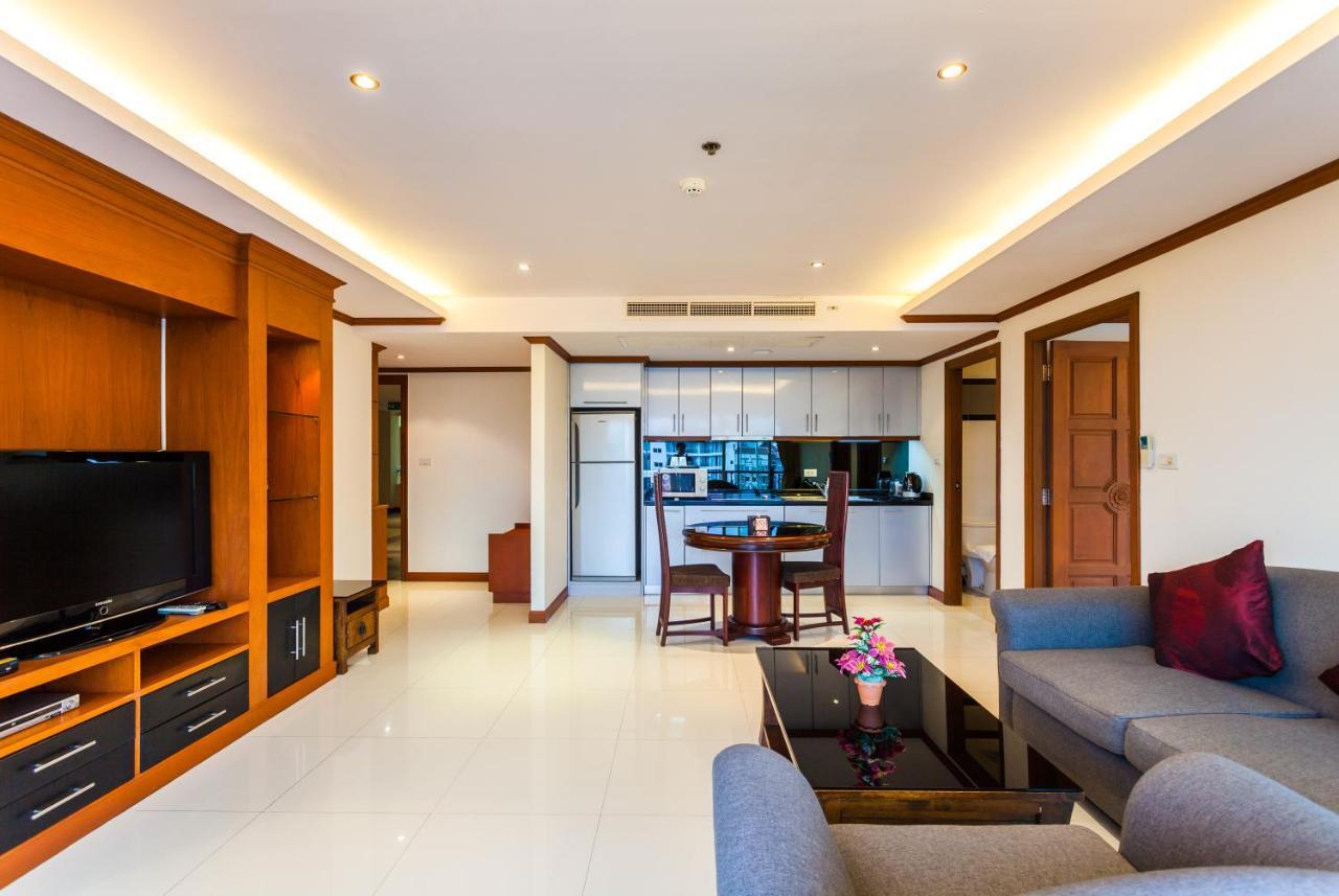 Tara Court Hotel Pattaya Ngoại thất bức ảnh